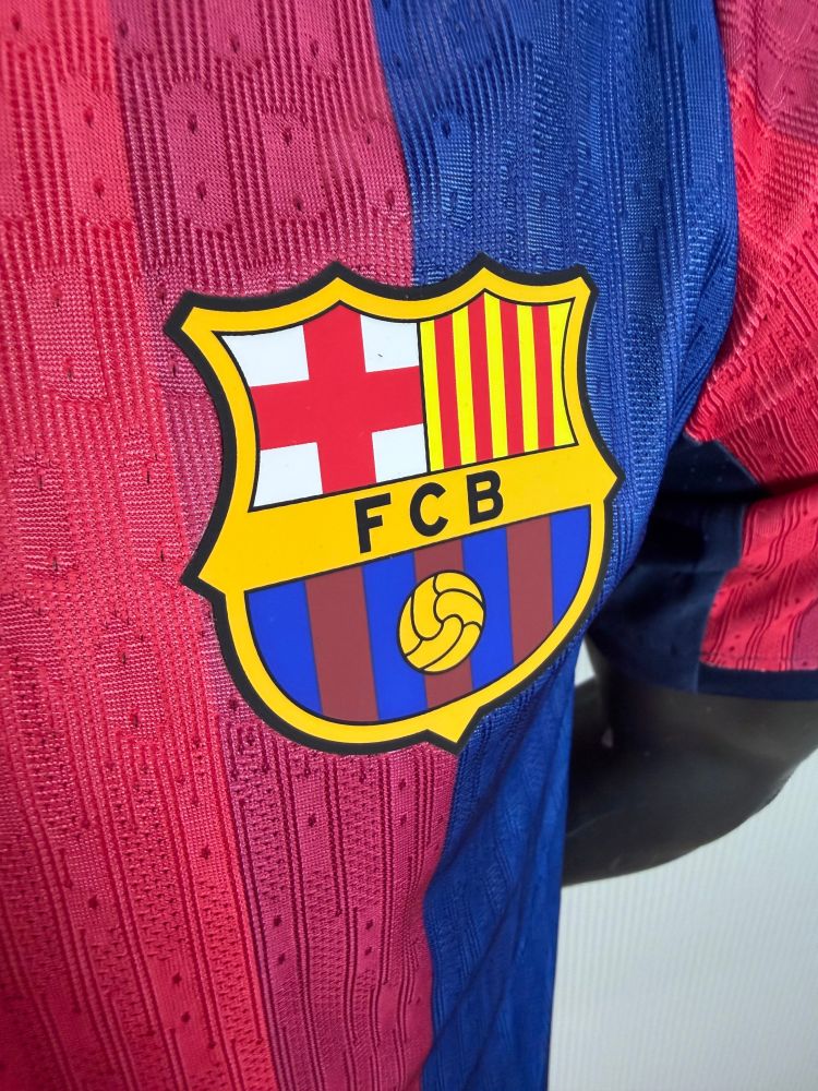 2026/2027 Barcelona home Football Shirt (Player Edition)