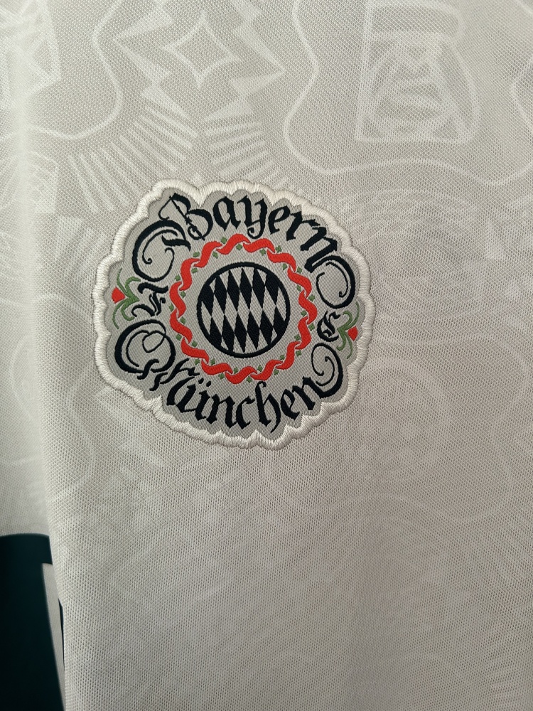 2025/2026 Bayern Oktoberfest Commemorative Football Jersey (Fan Edition)