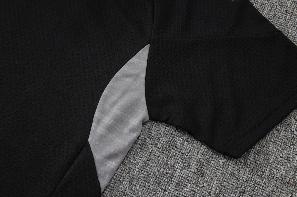 2025/2026 Inter Miami Black Short-Sleeved Training Kit