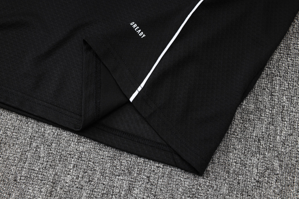 2025/2026 Inter Miami Black Short-Sleeved Training Kit