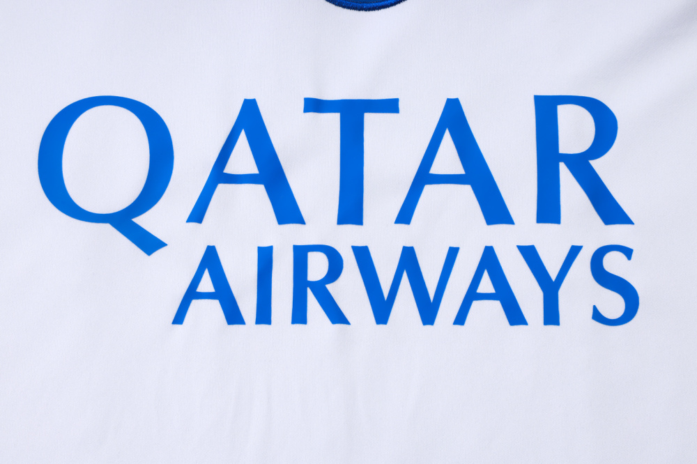2025/2026 Paris Saint-Germain White (Blue on Shoulders) Short-Sleeve Training Kit