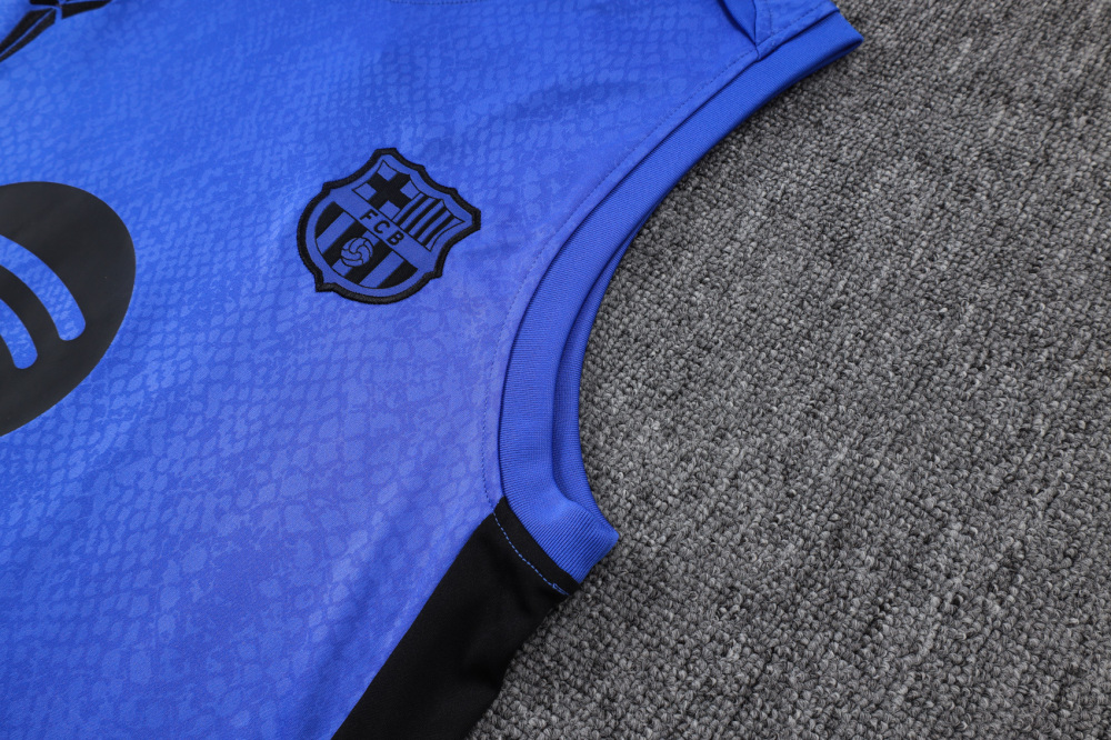2025/2026 Barcelona purple sleeveless training kit