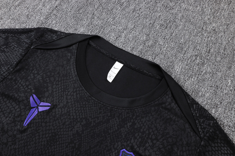2025/2026 Barcelona Black Stamped Short-Sleeve Training Kit