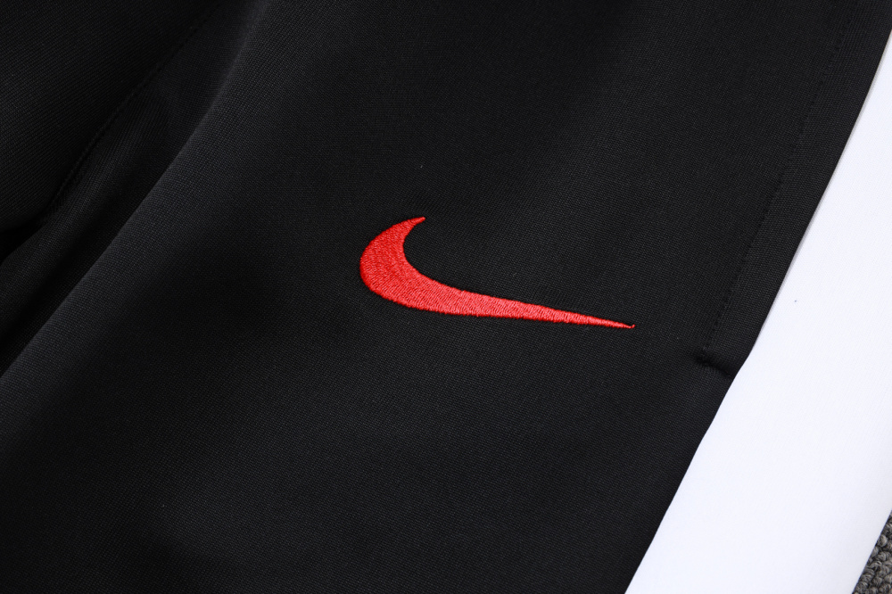 2025/2026 Paris Saint-Germain Black and White Long-Sleeved Training Suit Kit with Long Zipper and Hood