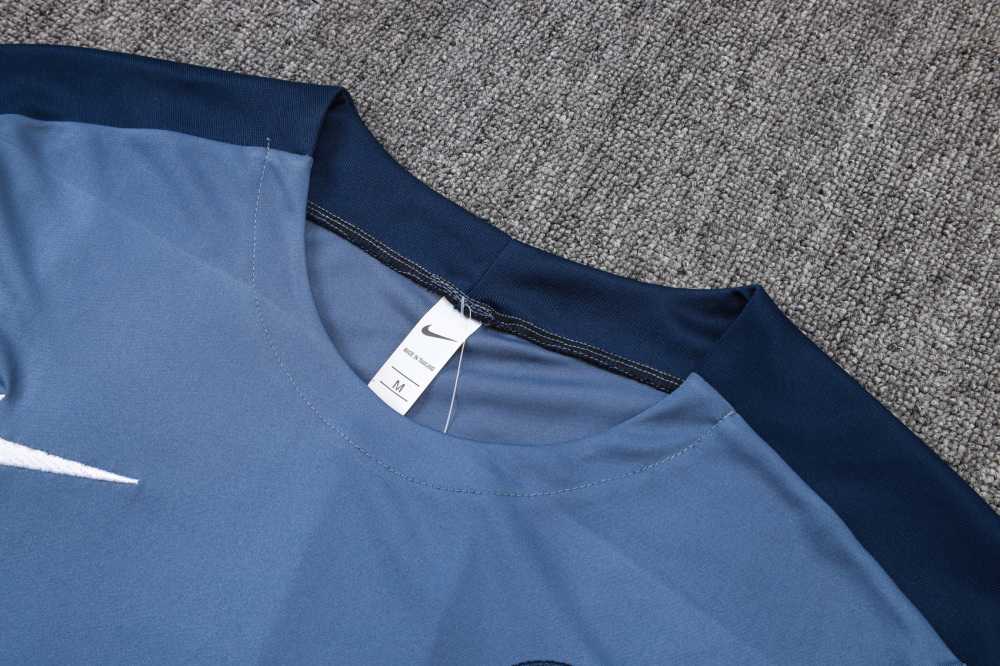 2025/2026 Paris Saint-Germain Light Grey Short-Sleeve Training Suit Kit