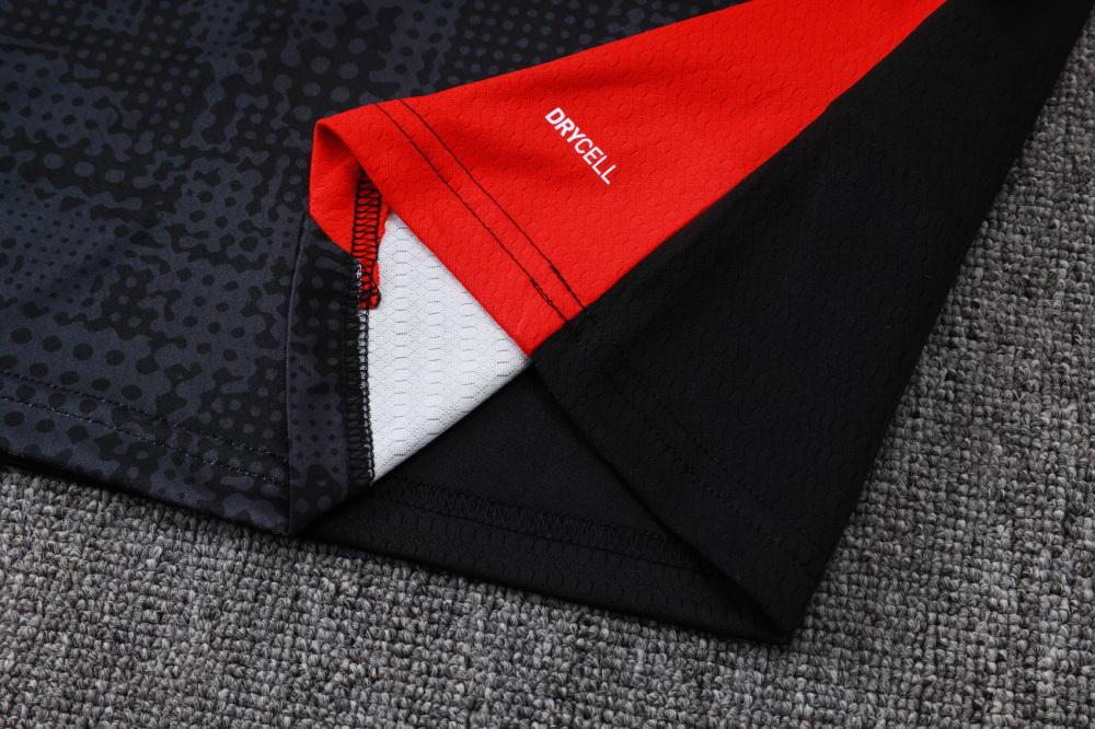 2025/2026 AC Milan Black inkjet Long-Sleeved Half-Zip Training Kit
