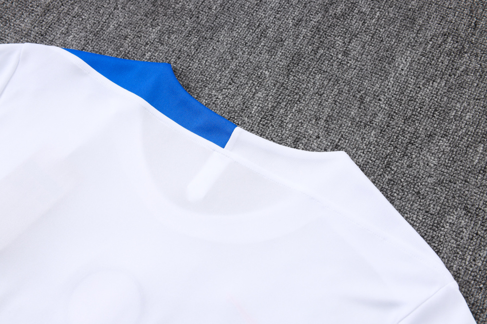 2025/2026 Paris Saint-Germain White (Blue on Shoulders) Short-Sleeve Training Kit