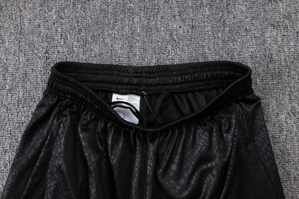 2025/2026 Barcelona Black Stamped Short-Sleeve Training Kit
