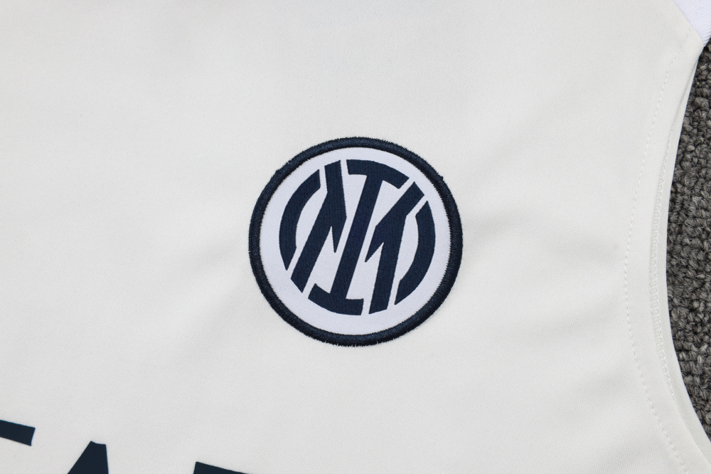 2025/2026 Inter Milan Off-white sleeveless training kit