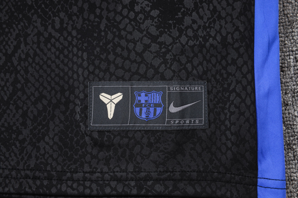 2025/2026 Barcelona Black Stamped Short-Sleeve Training Kit