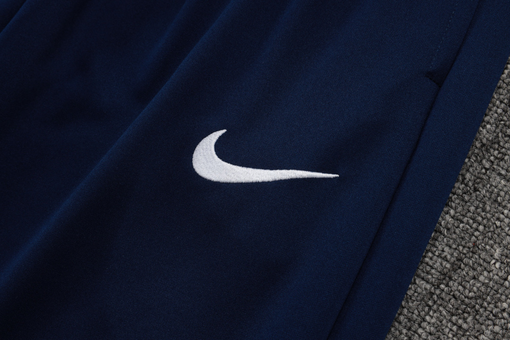 2025/2026 Inter Milan Off-white Long-Sleeved Half-Zip Training Kit