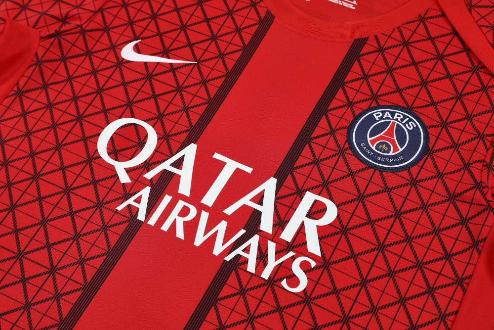 2025/2026 Paris Saint-Germain Red Short-Sleeve Training Kit