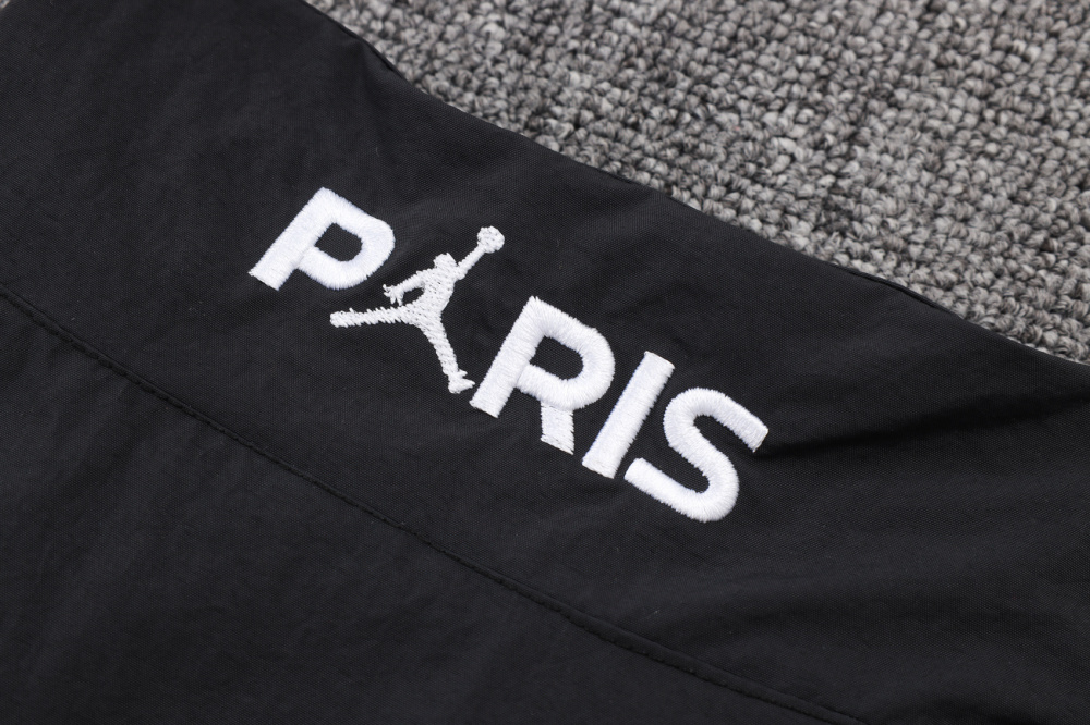 2025/2026 Paris Saint-Germain Black Long Zip-Up Jacket Set