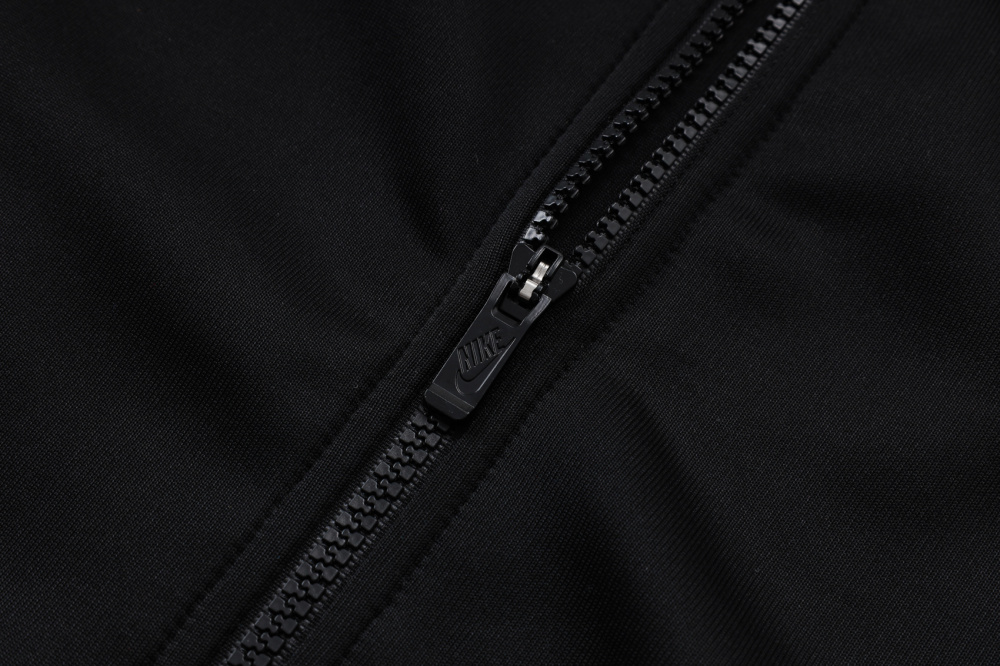 2025/2026 Paris Saint-Germain Black and White Long-Sleeved Training Suit Kit with Long Zipper and Hood