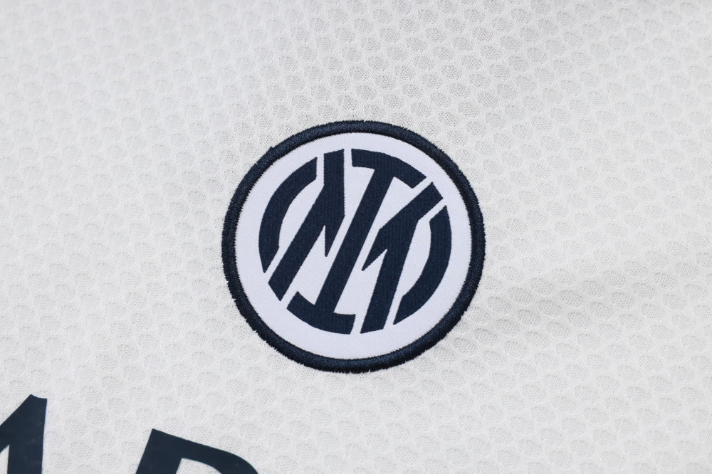 2025/2026 Inter Milan Off-white short-sleeved training kit