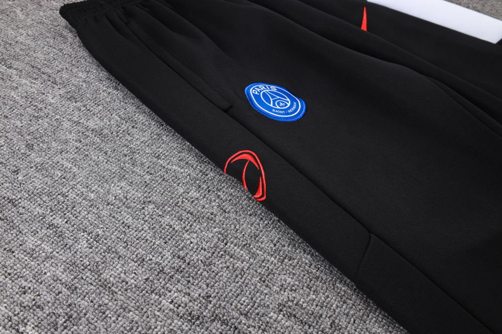 2025/2026 Paris Saint-Germain Black and White Long-Sleeved Training Suit Kit with Long Zipper and Hood