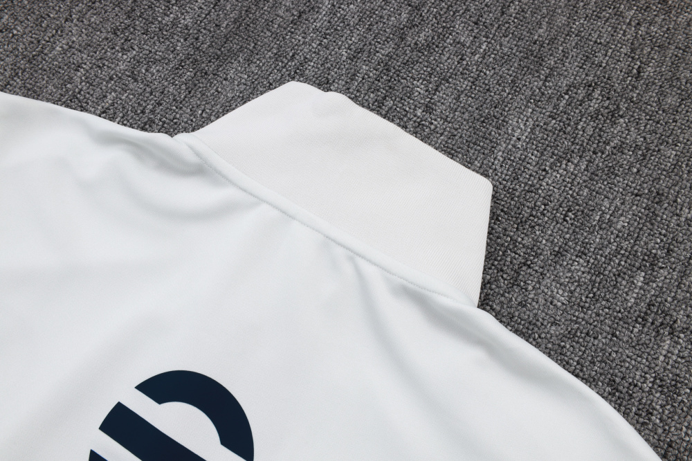 2025/2026 Inter Milan White long-sleeved full-zip training kit