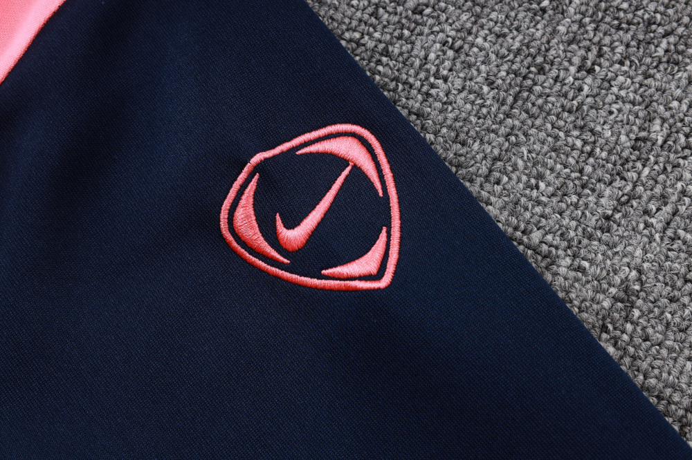2025/2026 Barcelona Dark Blue and Pink Long-Sleeved Full-Zip Hooded Training Kit