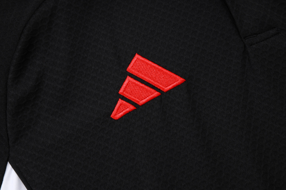 2025/2026 Liverpool Black Polo Short-Sleeve Training Kit