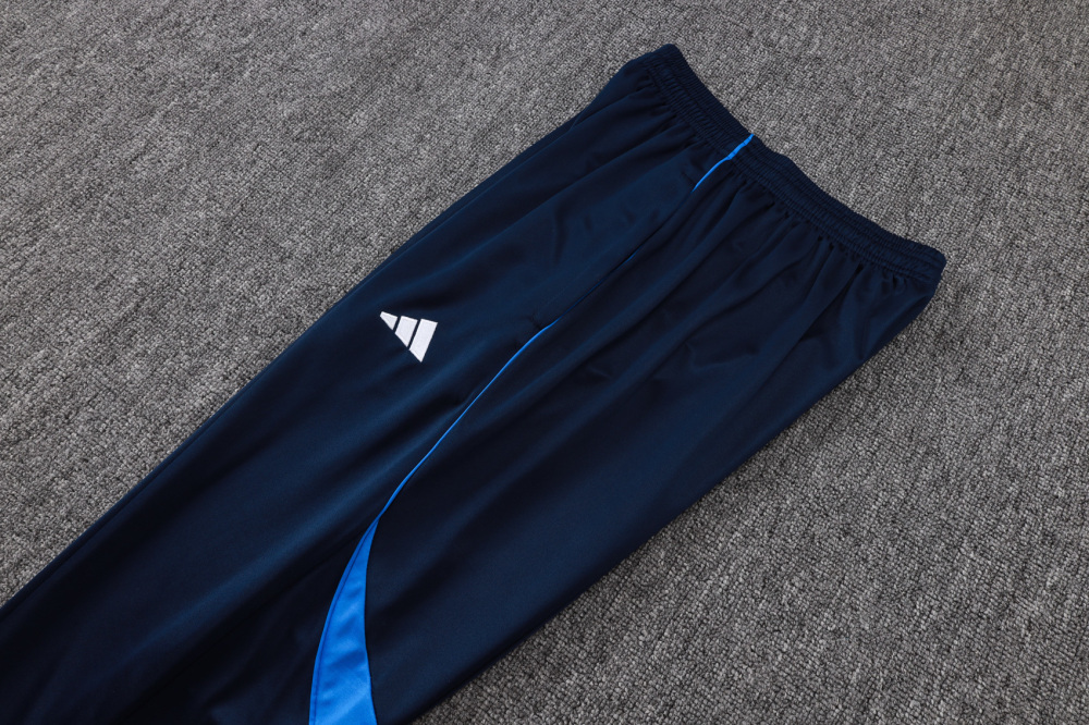 2025/2026 Real Madrid Royal Blue Half-Zip Long-Sleeve Training Kit