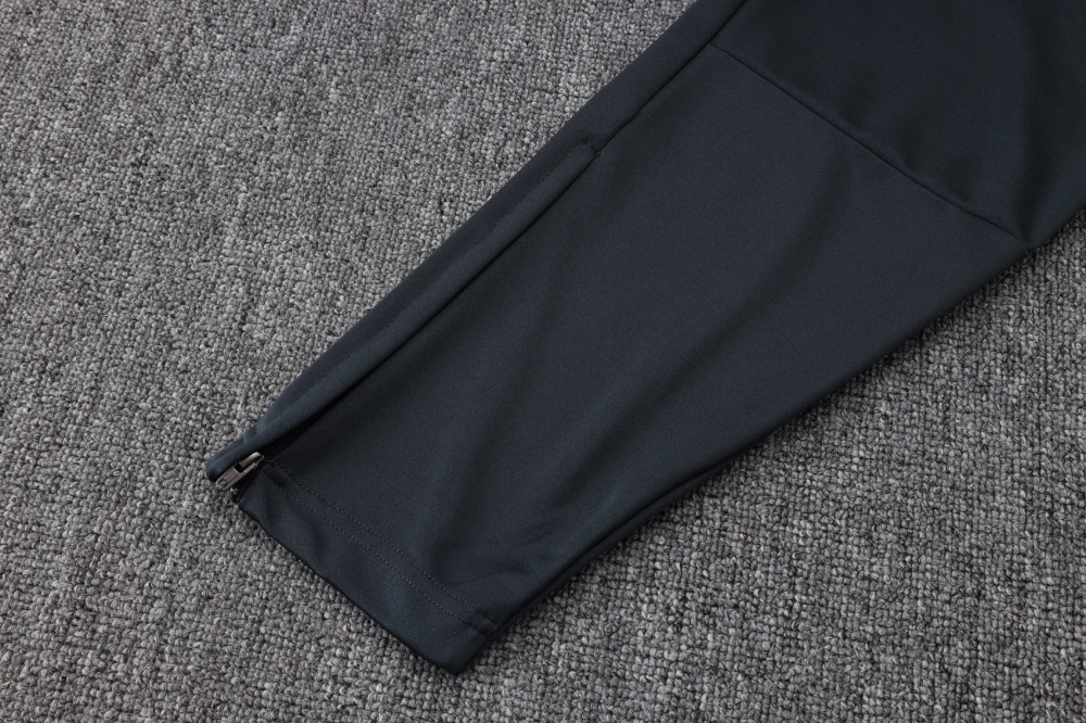 2025/2026 Real Madrid Dark Grey Long-Zip Long-Sleeve Training Kit