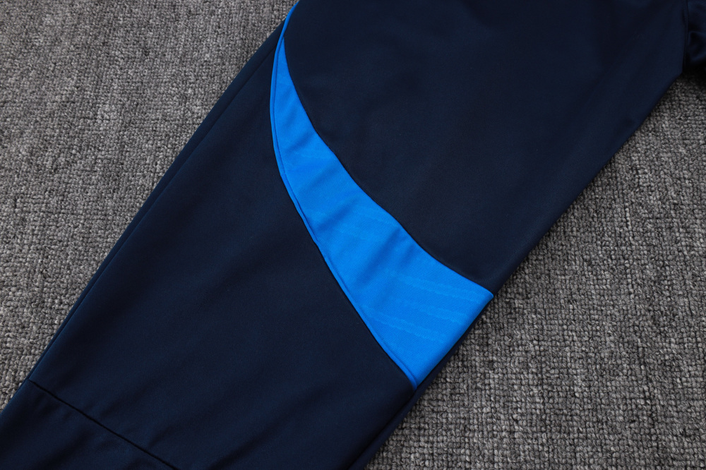 2025/2026 Real Madrid Royal Blue Half-Zip Long-Sleeve Training Kit