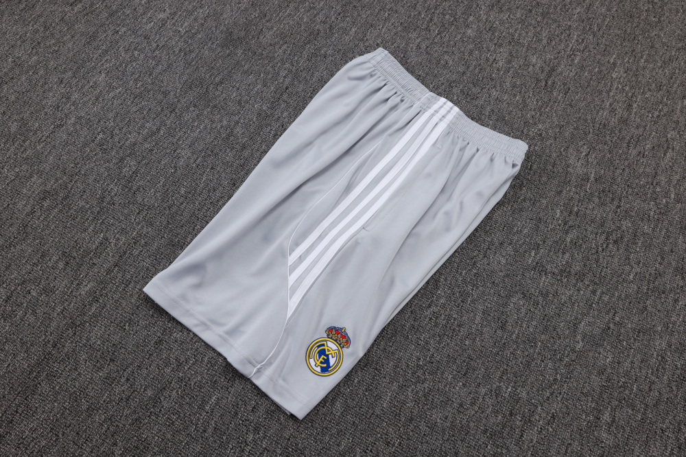 2025/2026 Real Madrid Grey and White Short-Sleeve Training Kit