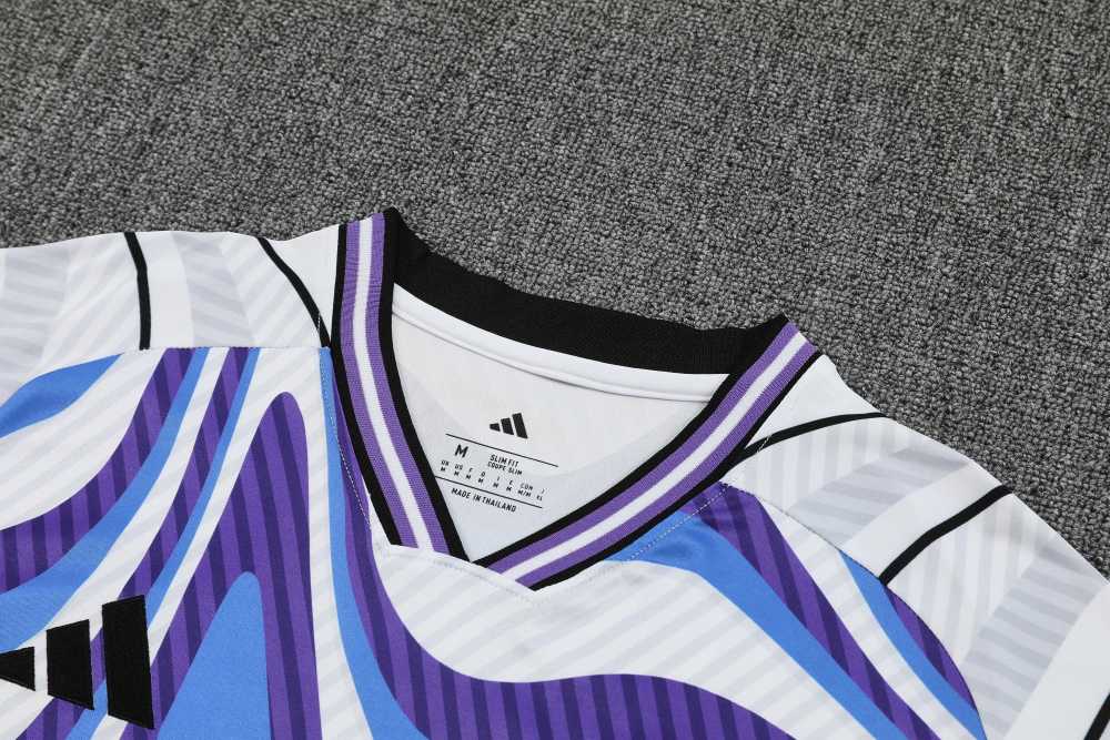 2025/2026 Real Madrid Blue and White Ink Short-Sleeve Training Kit