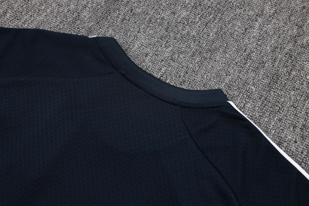 2025/2026 Real Madrid Black Short-Sleeve Training Kit