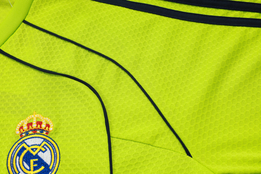 2025/2026 Real Madrid Grass Green Retro Short-Sleeve Training Kit
