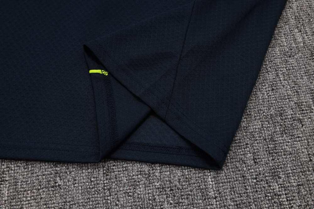 2025/2026 Real Madrid Black Short-Sleeve Training Kit