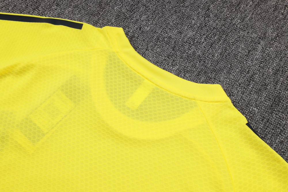 2025/2026 Real Madrid Yellow Short-Sleeve Training Kit