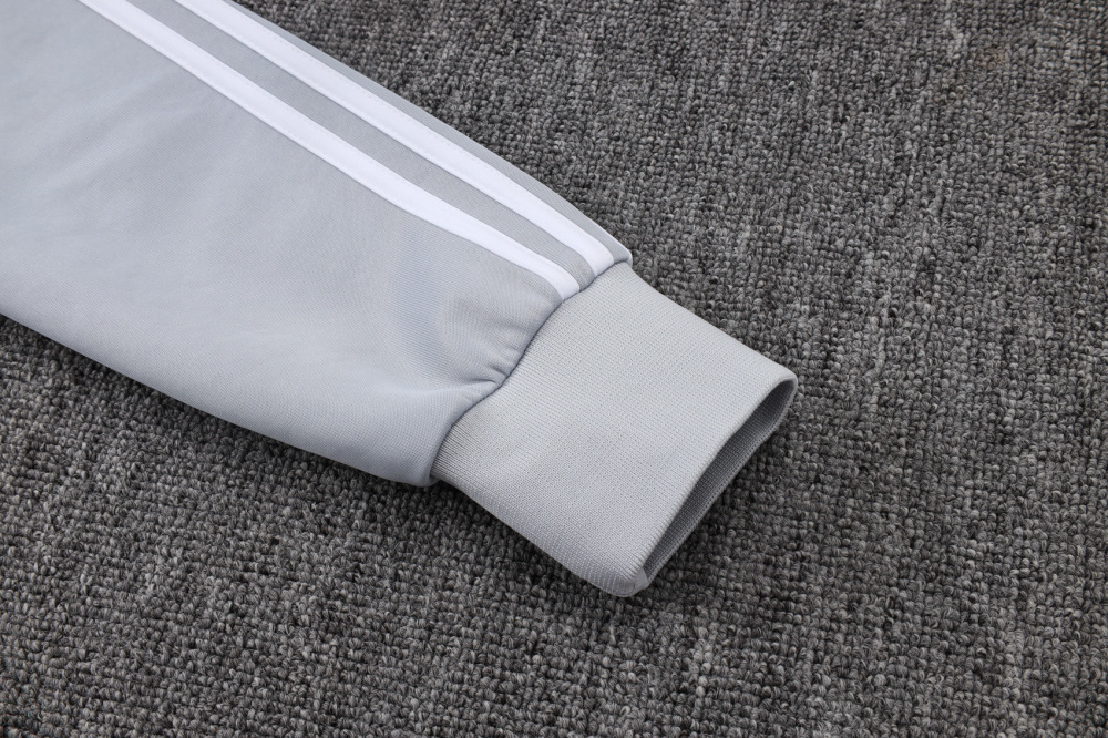 2025/2026 Real Madrid Huibais Long Zipper Long Sleeve Training Kit