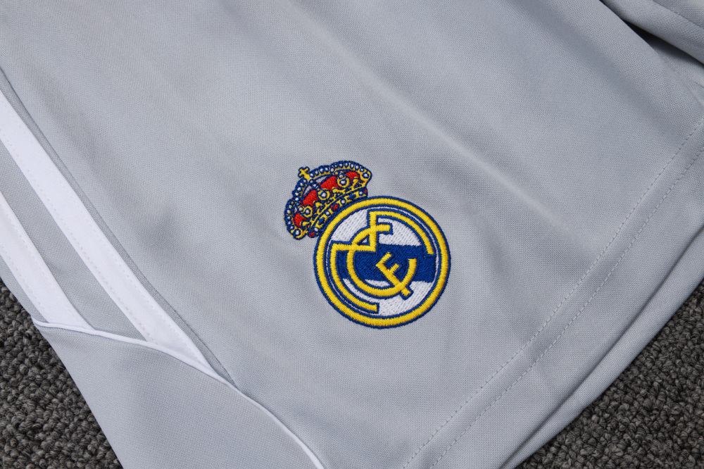 2025/2026 Real Madrid Grey and White Short-Sleeve Training Kit