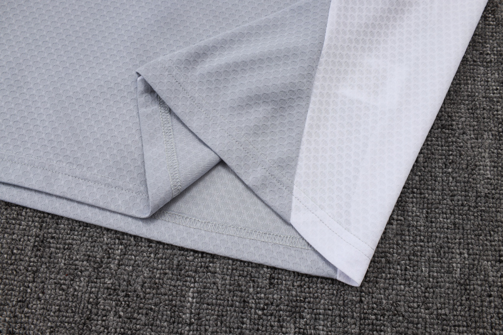2025/2026 Real Madrid Grey and White Short-Sleeve Training Kit