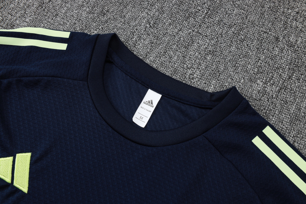2025/2026 Real Madrid Dark Blue Short-Sleeve Training Kit
