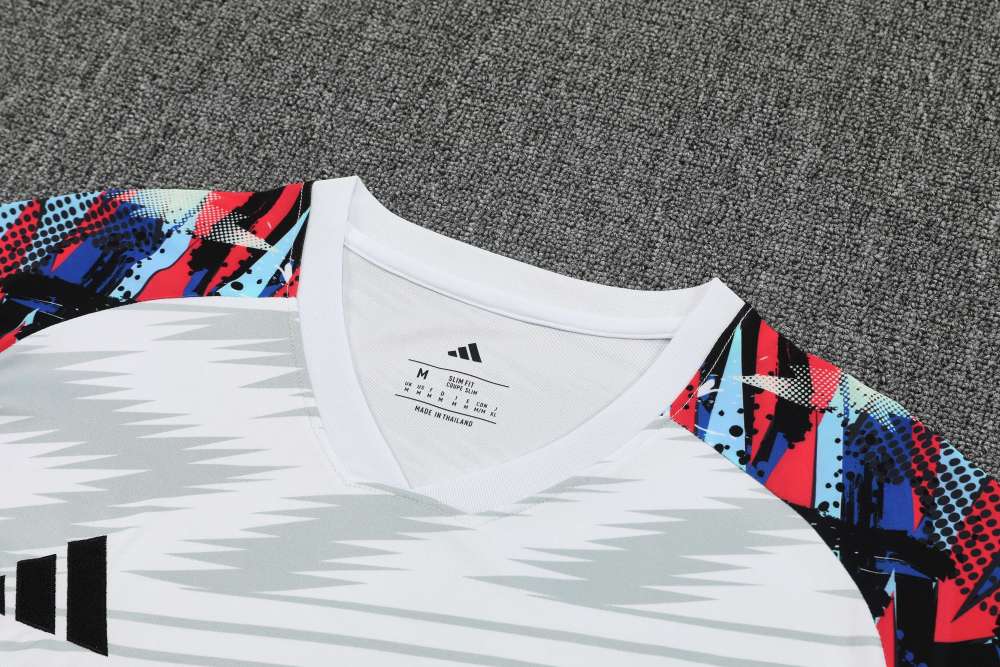 2025/2026 Real Madrid White Camouflage Short-Sleeve Training Kit