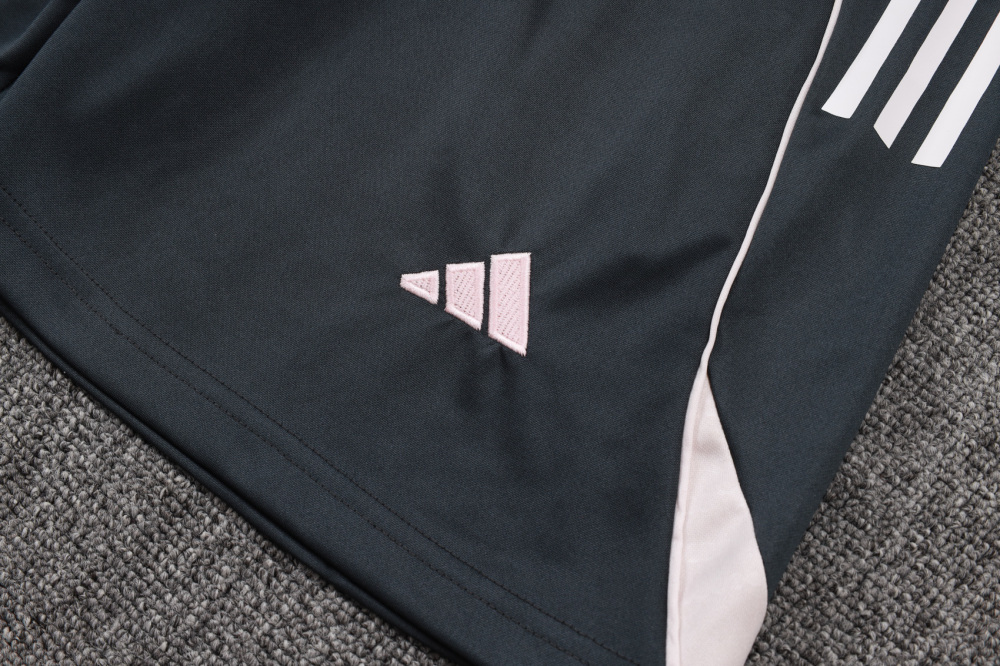2025/2026 Real Madrid Grey Short-Sleeve Training Kit