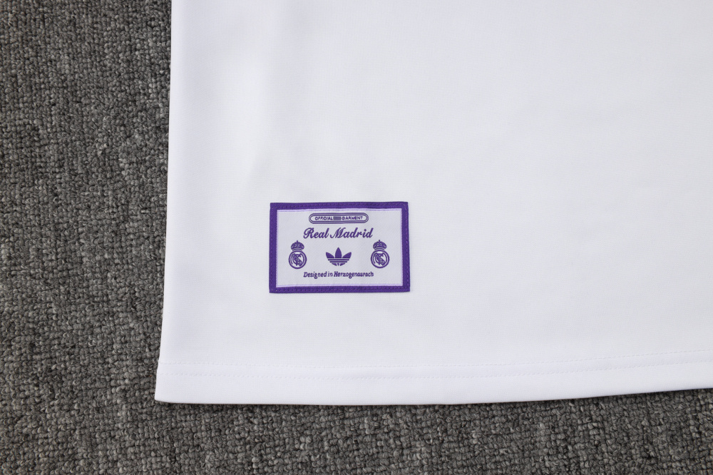 2025/2026 Real Madrid White and Purple Retro Half-Zip Long-Sleeve Training Kit