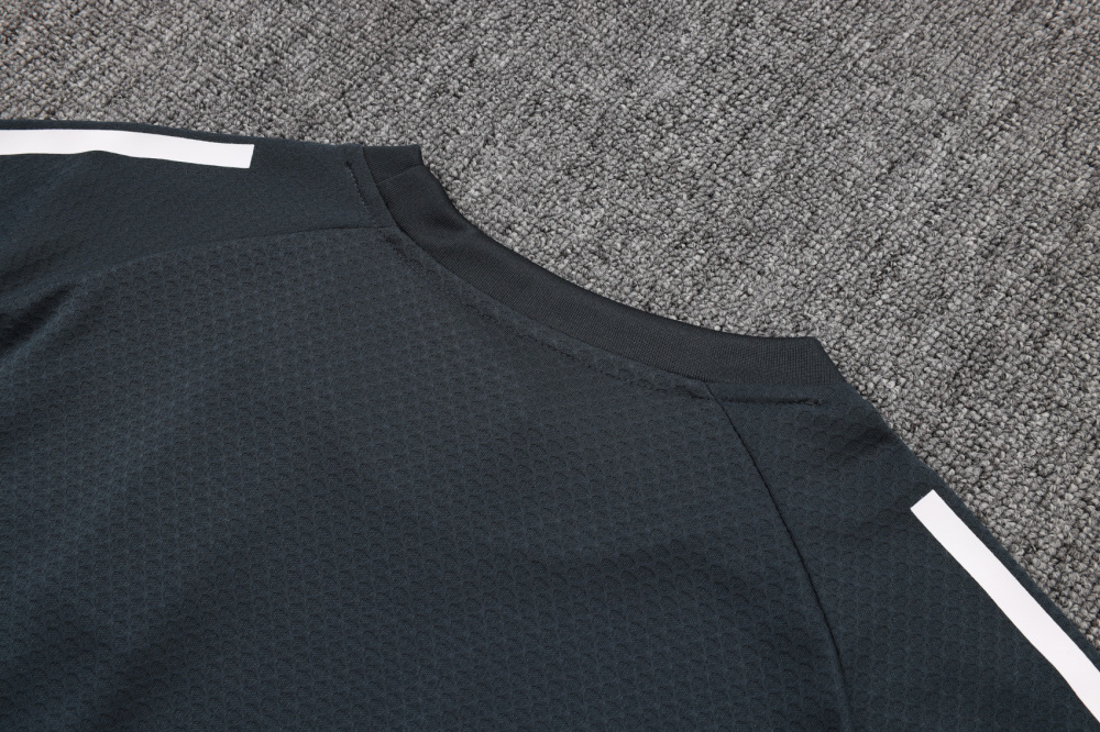 2025/2026 Real Madrid Grey Short-Sleeve Training Kit
