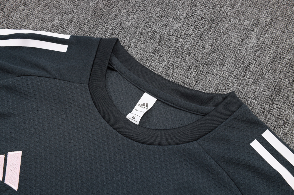 2025/2026 Real Madrid Grey Short-Sleeve Training Kit