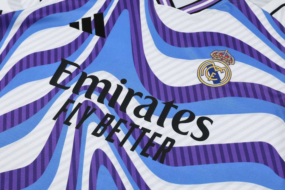 2025/2026 Real Madrid Blue and White Ink Short-Sleeve Training Kit