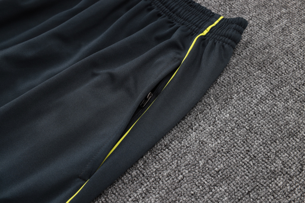 2025/2026 Real Madrid Dark Grey Long-Zip Long-Sleeve Training Kit