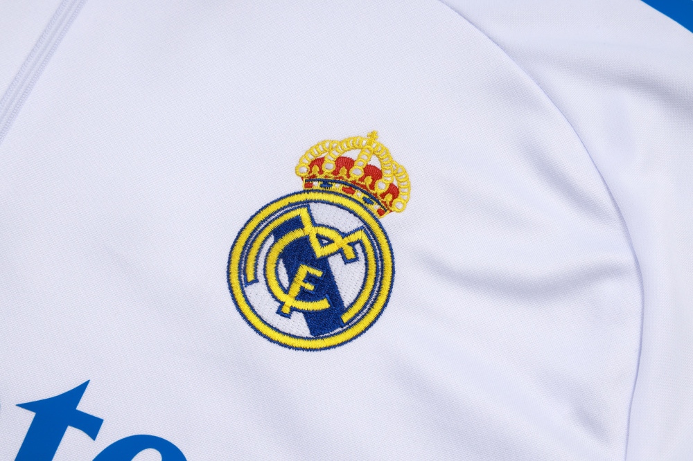 2025/2026 Real Madrid Blue and White Half-Zip Changxou Training Kit