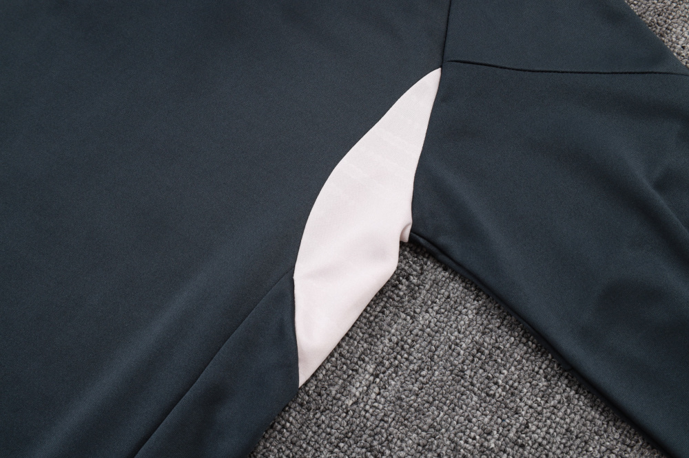 2025/2026 Real Madrid Dark Grey Half-Zip Long-Sleeve Training Kit