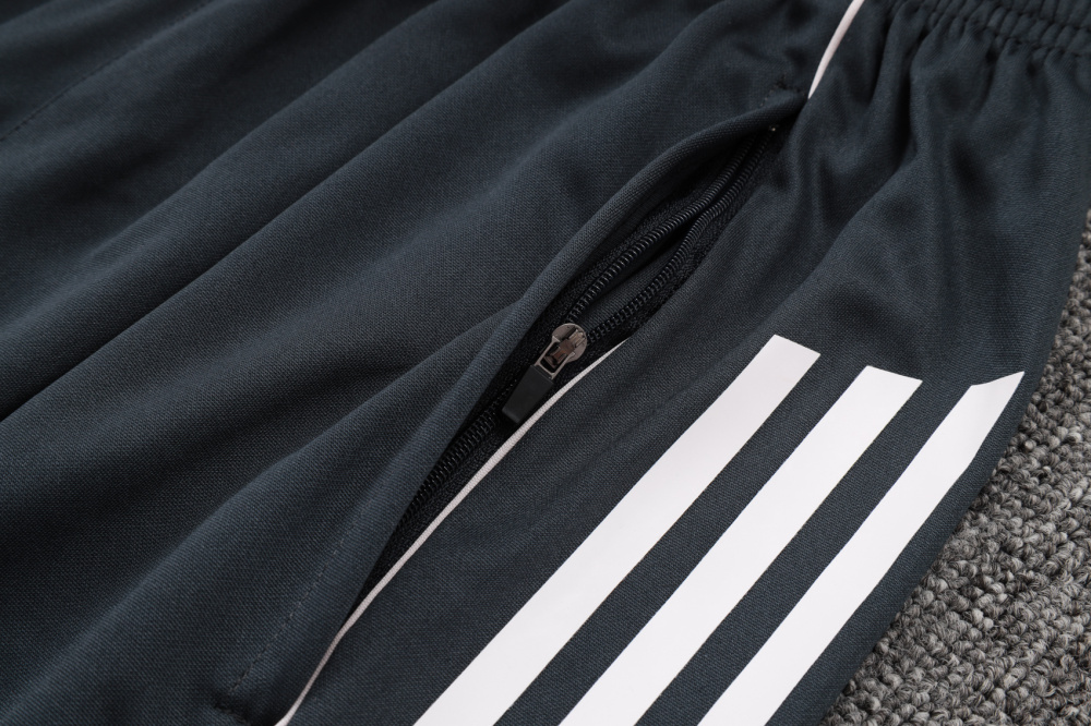 2025/2026 Real Madrid Grey Short-Sleeve Training Kit