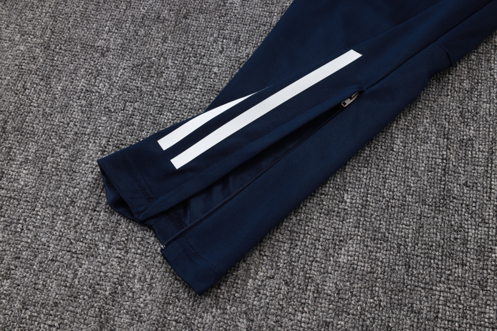 2025/2026 Real Madrid Royal Blue Half-Zip Long-Sleeve Training Kit