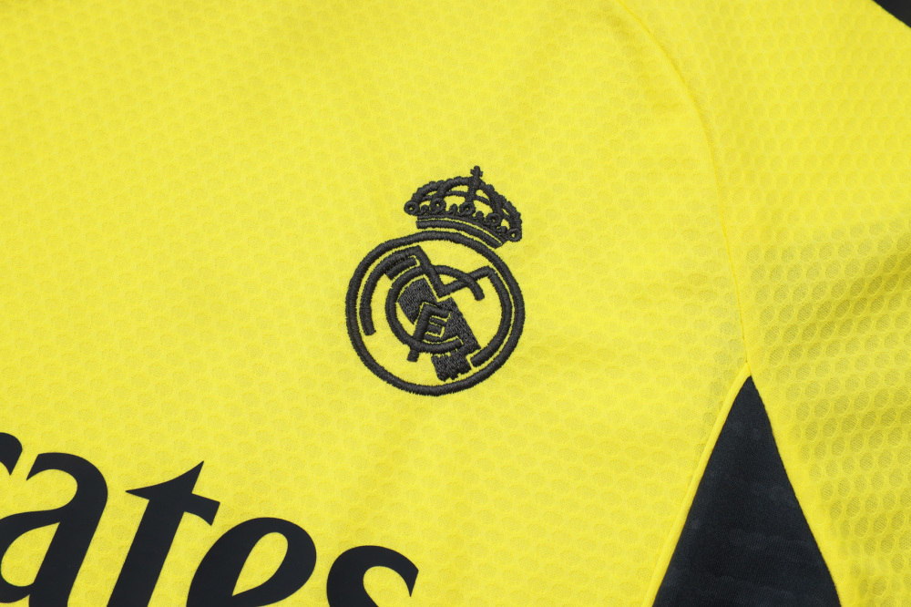 2025/2026 Real Madrid Yellow Short-Sleeve Training Kit