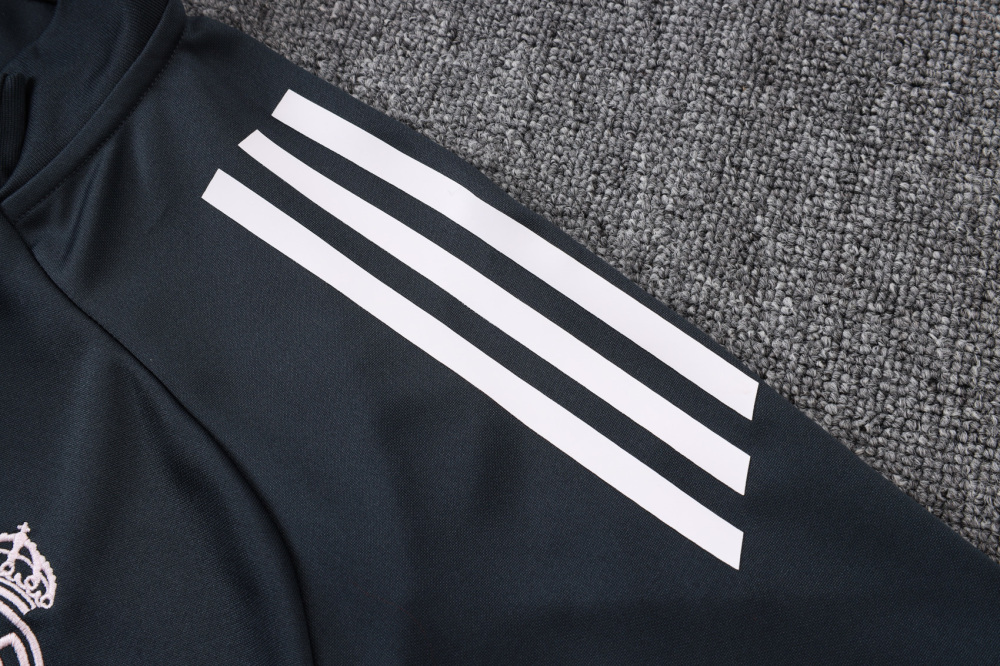 2025/2026 Real Madrid Dark Grey Long-Zip Long-Sleeve Training Kit