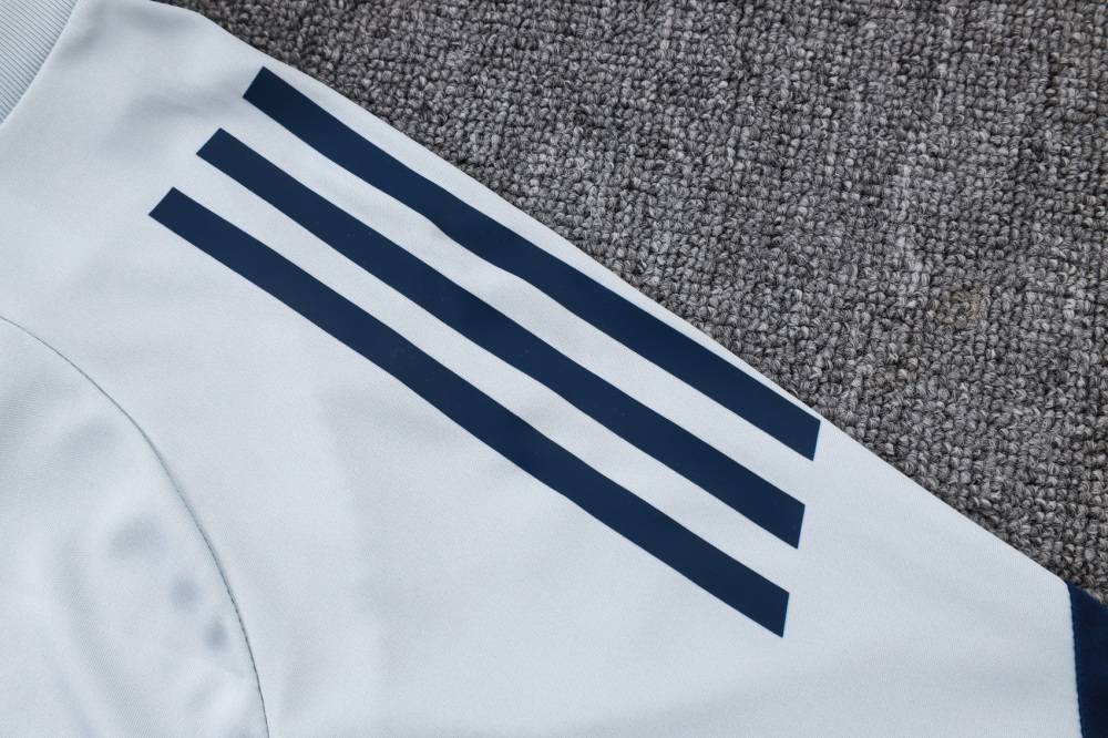 2025/2026 Arsenal Light gray Short-Sleeve Training Kit